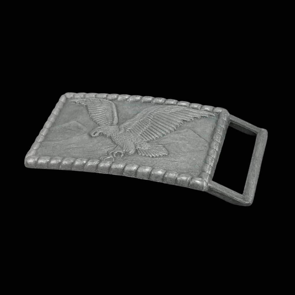 Vintage Bald Eagle Mountain Scene Belt Buckle Tone Western‎ Wildlife Soaring